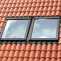 Комбінований комір для профіл. покрів. матер. EKW0021 Velux розмір FK04 66х98 (0,38м2)
